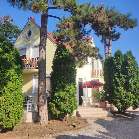 Teniszklub Es Vendeghaz Maison d'hôtes 3*